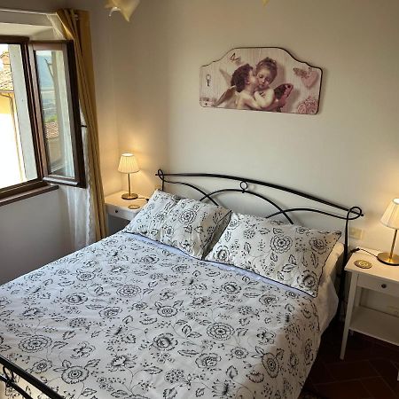 Apartamento La Casa Di Laura Cortona Exterior foto